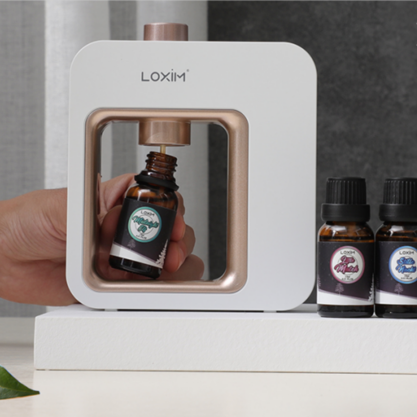 LOXIM Pride Aroma Diffuser White & Midnight Elf Essential Oil Set Blend 15ml